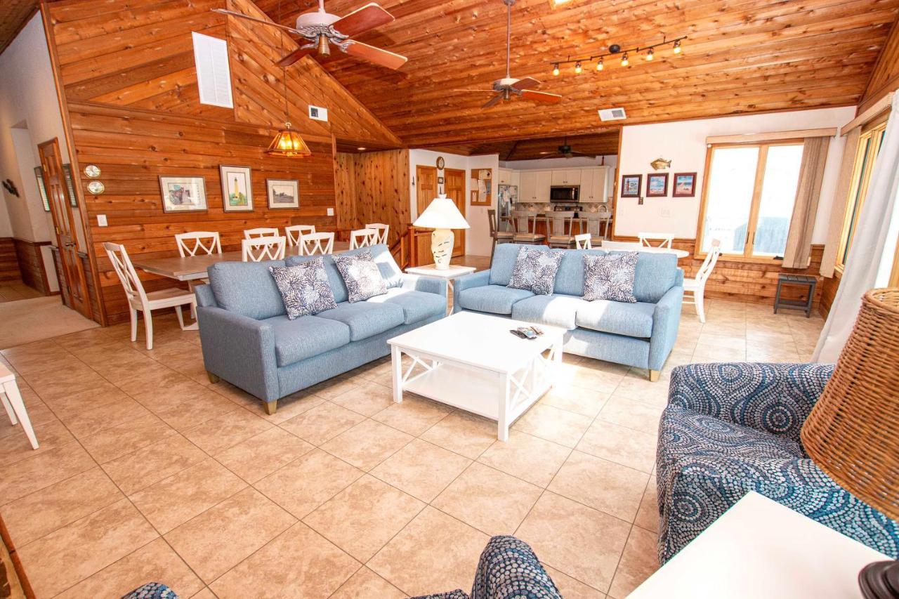 Wl933, Tale Of The Whale- Oceanfront, Private Beach Access, Gas Fireplace, Ocean Views Corolla Exterior photo