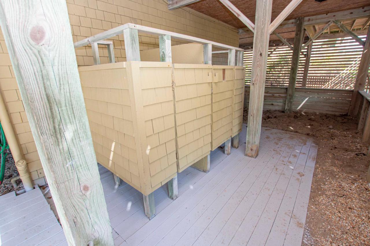 Wl933, Tale Of The Whale- Oceanfront, Private Beach Access, Gas Fireplace, Ocean Views Corolla Exterior photo