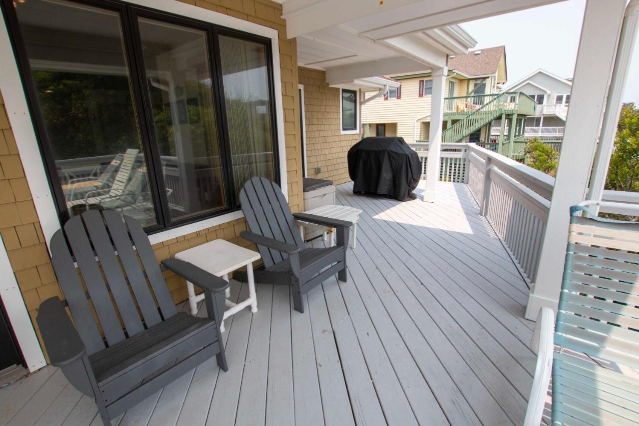 Wl933, Tale Of The Whale- Oceanfront, Private Beach Access, Gas Fireplace, Ocean Views Corolla Exterior photo